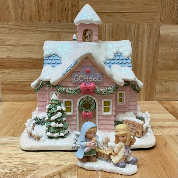 2001 Hawthorne Village Precious Moments MERRY MEMORIES SCHOOL Lighted Village - Picture 3 of 16